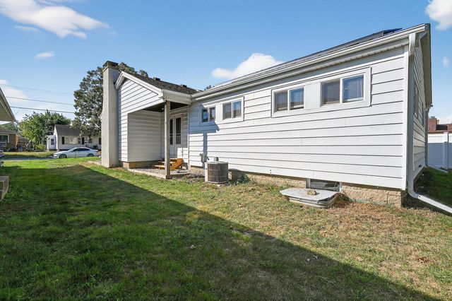 1314 W Washington Street, Ottawa, IL 61350