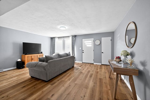 1314 W Washington Street, Ottawa, IL 61350