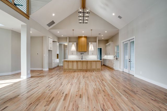 456 Acorn Trail, Granbury, TX 76049