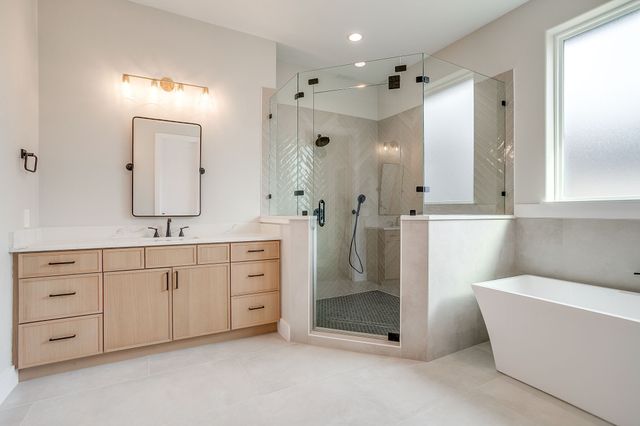 456 Acorn Trail, Granbury, TX 76049