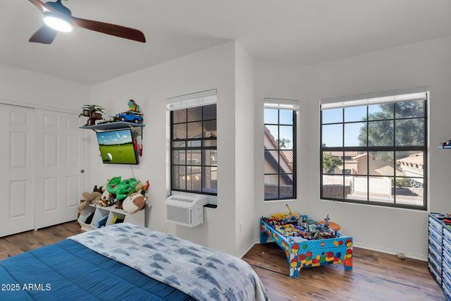 2345 W SHAWNEE Drive, Chandler, AZ 85224