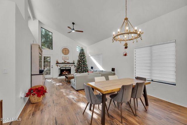 2345 W SHAWNEE Drive, Chandler, AZ 85224