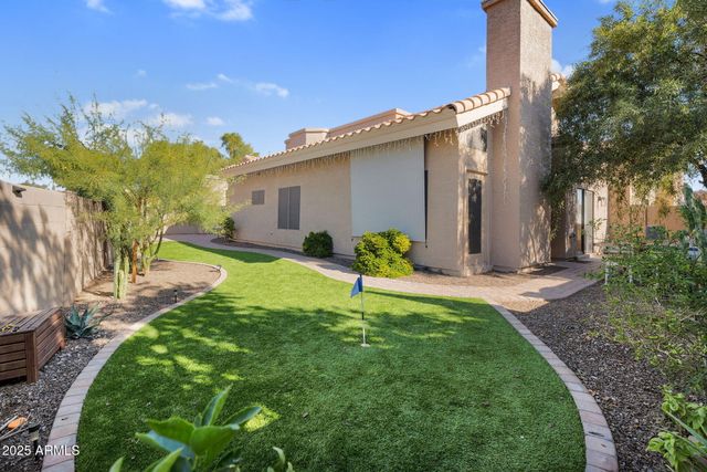 2345 W SHAWNEE Drive, Chandler, AZ 85224