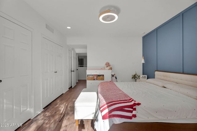 2345 W SHAWNEE Drive, Chandler, AZ 85224