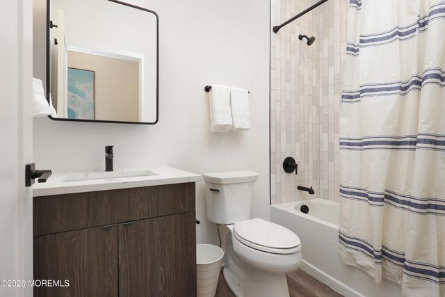 6 W End Court 211, Long Branch, NJ 07740