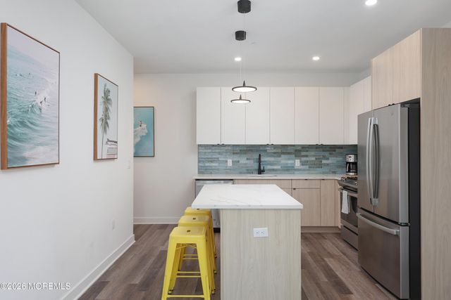 6 W End Court 211, Long Branch, NJ 07740