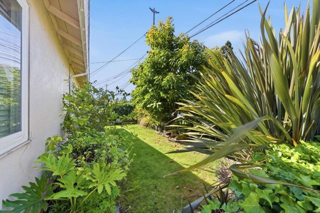 134 Bonita Avenue, Redwood City, CA 94061
