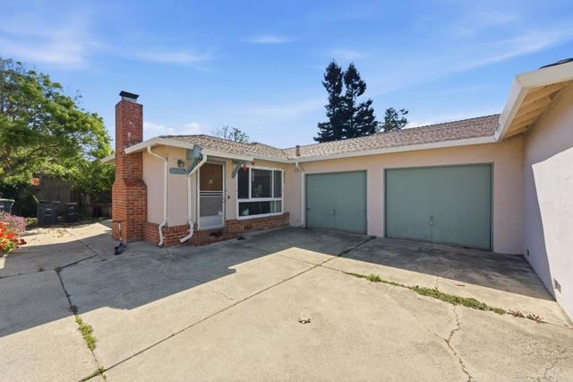 134 Bonita Avenue, Redwood City, CA 94061