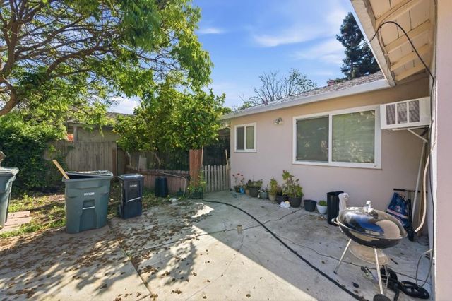 134 Bonita Avenue, Redwood City, CA 94061