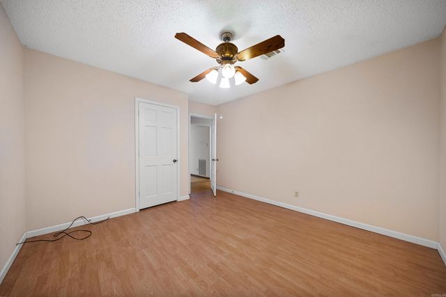 724 Weston Rd Apt Q4, Hot Springs, AR 71913