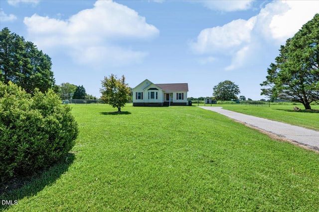 101 Wildberry Court, Clayton, NC 27520