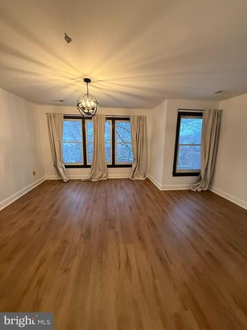 1516 N COLONIAL TER, Arlington, VA 22209