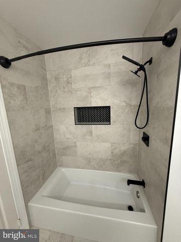 1516 N COLONIAL TER, Arlington, VA 22209