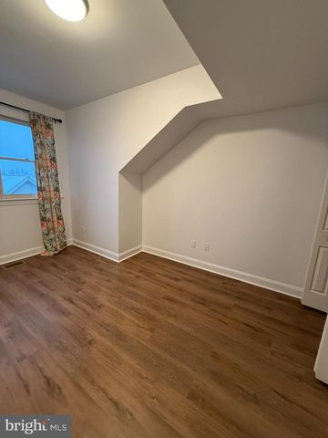 1516 N COLONIAL TER, Arlington, VA 22209