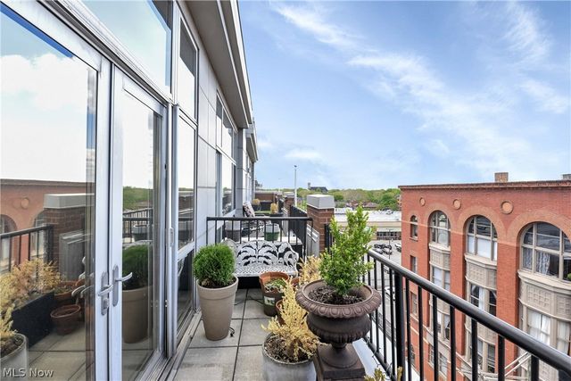 1951 W 26th Street 517, Cleveland, OH 44113
