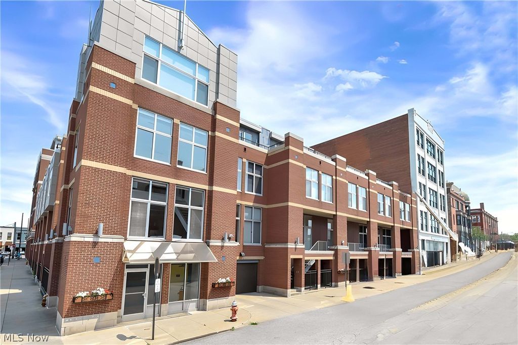 1951 W 26th Street 517, Cleveland, OH 44113