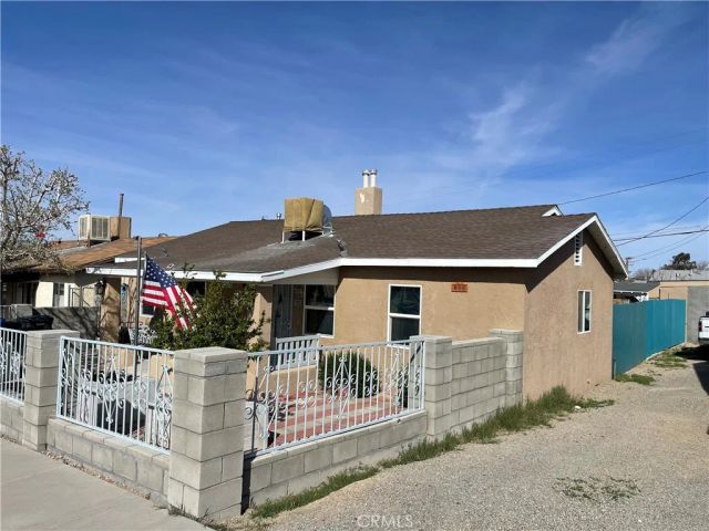 319 Wilshire Place, Barstow, CA 92311