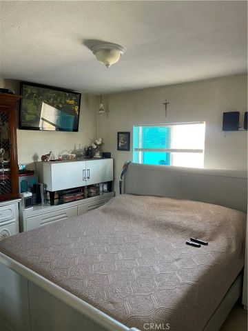 319 Wilshire Place, Barstow, CA 92311