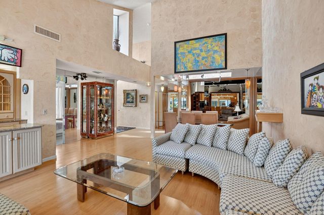 20010 Sawgrass Lane 4304, Boca Raton, FL 33434