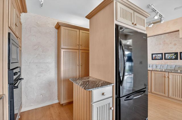 20010 Sawgrass Lane 4304, Boca Raton, FL 33434