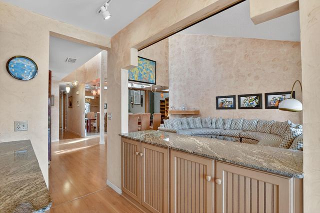 20010 Sawgrass Lane 4304, Boca Raton, FL 33434