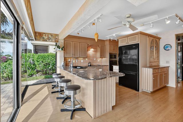 20010 Sawgrass Lane 4304, Boca Raton, FL 33434