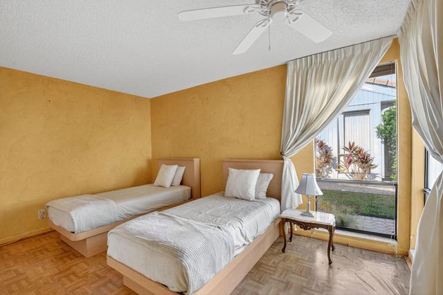 20010 Sawgrass Lane 4304, Boca Raton, FL 33434