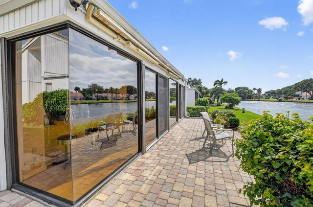 20010 Sawgrass Lane 4304, Boca Raton, FL 33434