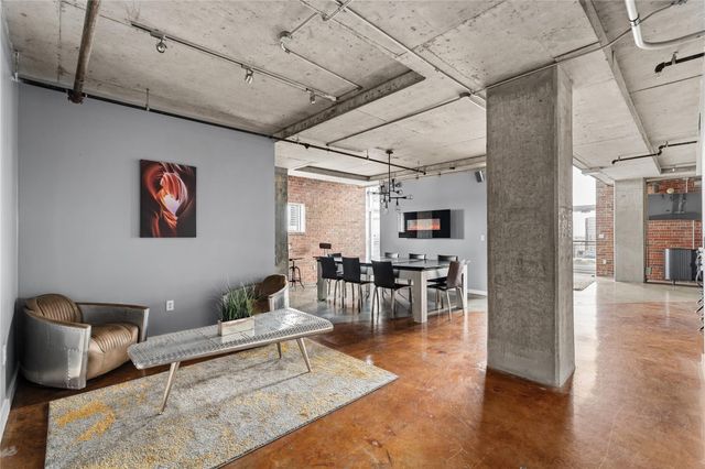 2000 Bagby St Street 13430, Houston, TX 77002