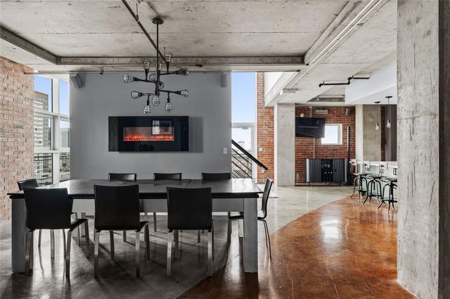 2000 Bagby St Street 13430, Houston, TX 77002
