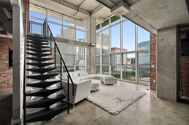 2000 Bagby St Street 13430, Houston, TX 77002