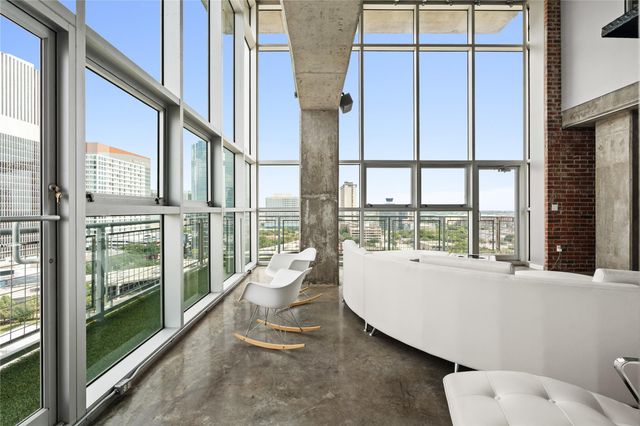 2000 Bagby St Street 13430, Houston, TX 77002