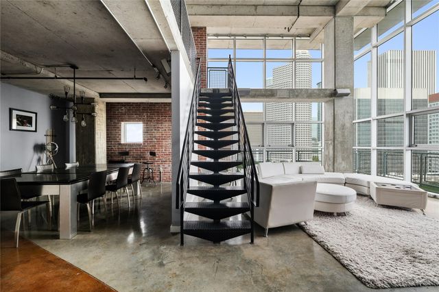 2000 Bagby St Street 13430, Houston, TX 77002