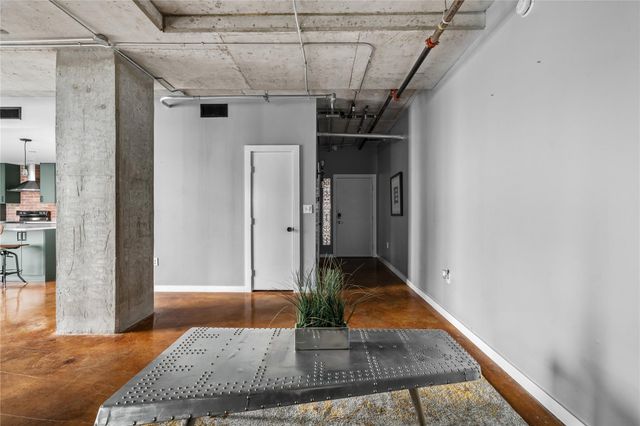 2000 Bagby St Street 13430, Houston, TX 77002