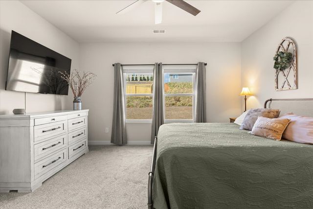 135 Lavinia Circle, Duncan, SC 29334