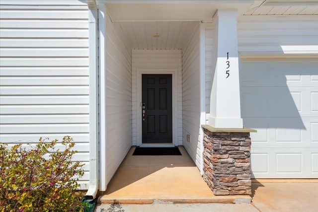 135 Lavinia Circle, Duncan, SC 29334