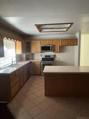 8994 Stimson Ct, San Diego, CA 92129