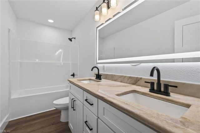 3213 Shell RD, Hampton, VA 23661