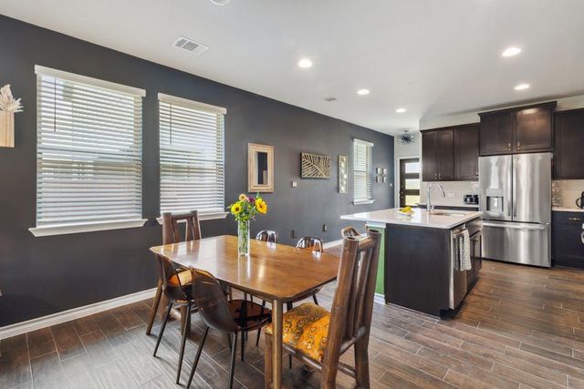 707 Eves Necklace DR, Buda, TX 78610