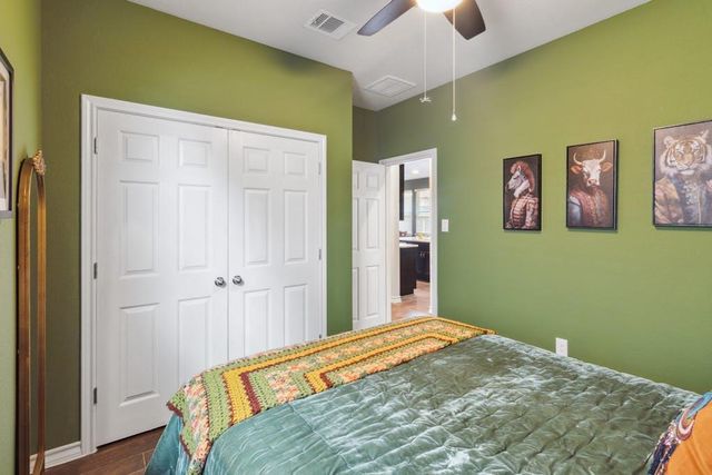 707 Eves Necklace DR, Buda, TX 78610
