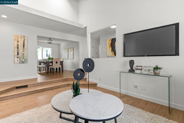 7527 Blue Fox Way, San Ramon, CA 94583