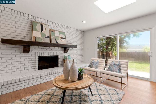 7527 Blue Fox Way, San Ramon, CA 94583