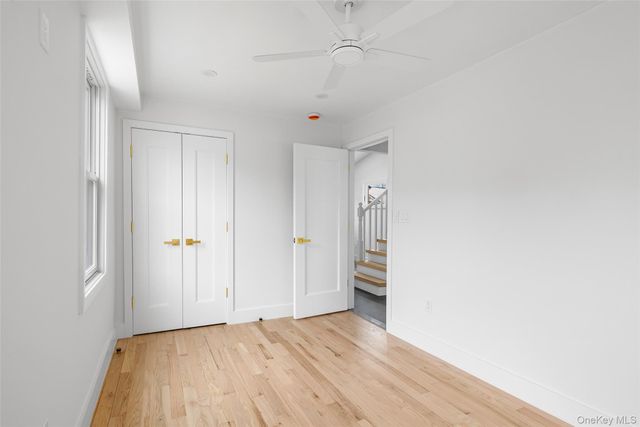 36 Kildare Road, Island Park, NY 11558