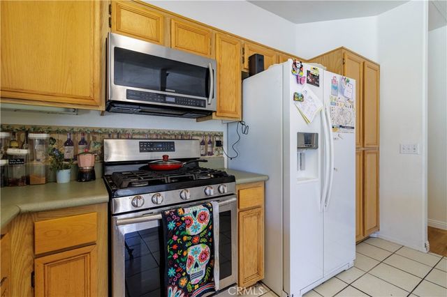 1393 Rabbit Peak, Hemet, CA 92545