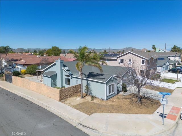 1393 Rabbit Peak, Hemet, CA 92545