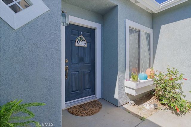 1393 Rabbit Peak, Hemet, CA 92545