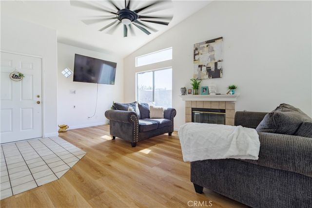 1393 Rabbit Peak, Hemet, CA 92545