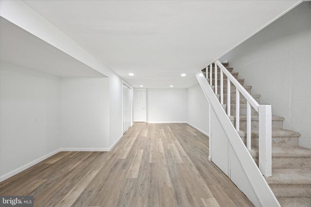 1037 TAYLOR DR, Folcroft, PA 19032