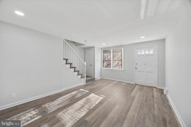 1037 TAYLOR DR, Folcroft, PA 19032