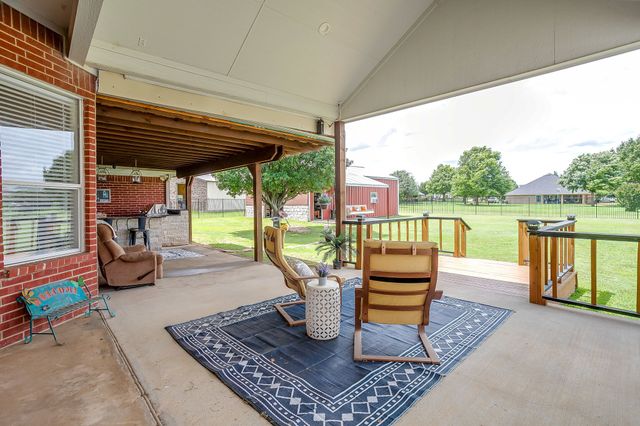 3009 Big Springs Drive, Joshua, TX 76058